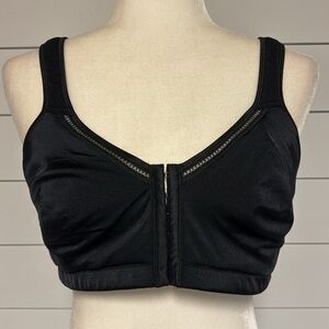 Breezies Soft Shimmer Seamless Front Close Wireless Black Bra 40C